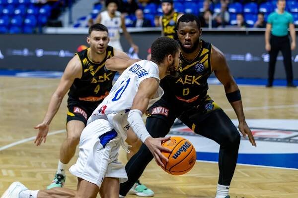 OBRAZEM: Liga mistrů v Opavě bavila. Drama pro Maccabi