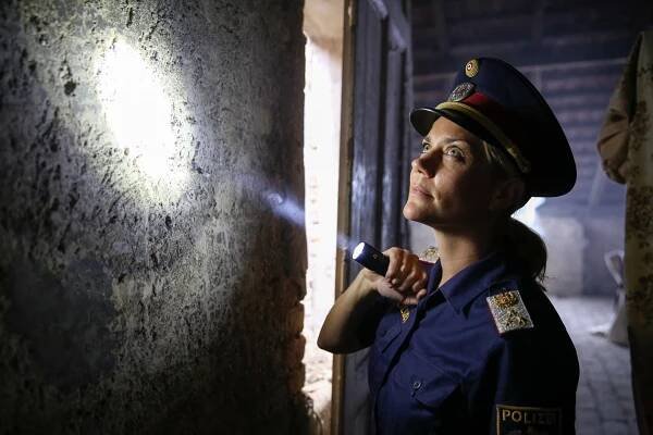 CopStories - Leben und leben lassen - Z filmu - Kristina Bangert