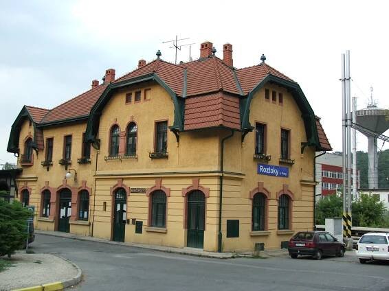 Roztoky u Prahy (nádraží)