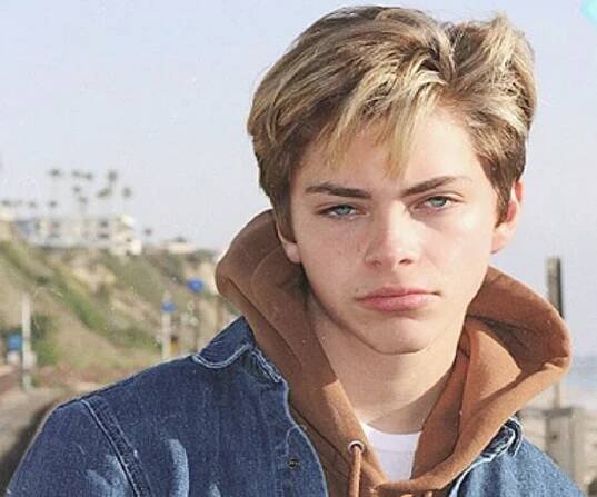 Chase Keith - Bio, Facts, Family Life of TikTok Star