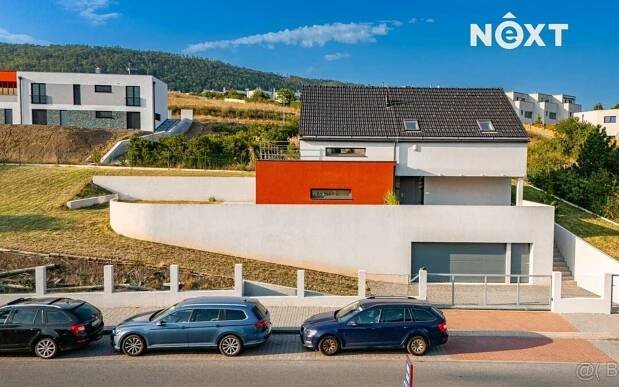 Ostatní, Beroun, 266 01, 264 m²