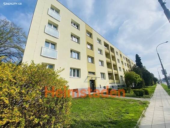 Pronájem bytu 2+1 54 m², Olomoucká, Opava - Předměstí