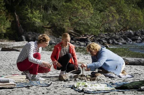 Luise Wolfram, Trixi Janson, Saskia Vester - Das Kindermädchen: Mission Kanada - Z filmu