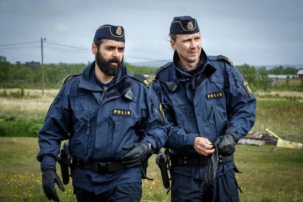 Ardalan Esmaili, Tomas Åhnstrand - Åsa Larssons Rebecka Martinsson - Rendrängen: Del 2 - Z filmu
