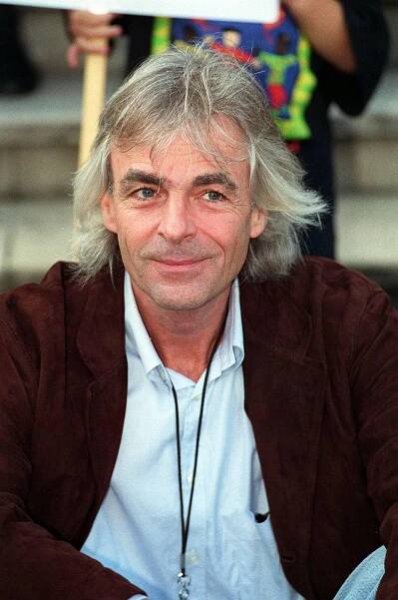 Rick Wright: *28.7.1943 – †15.9.2008, britský hudebník a klávesista Pink Floyd