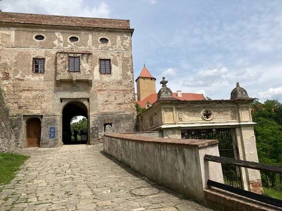 Hrad Veveří - Brno - Architektonické památky - Hrady, zámky, tvrze, paláce - Jihomoravský kraj - Brno