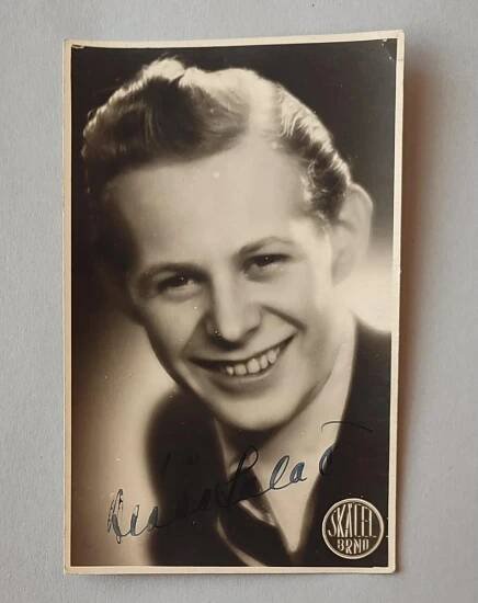 ORIGINÁL AUTOGRAM NA FOTOGRAFII VLADIMÍR SALAČ(HEREC)-40 LÉTA - Ostatní sběratelské předměty