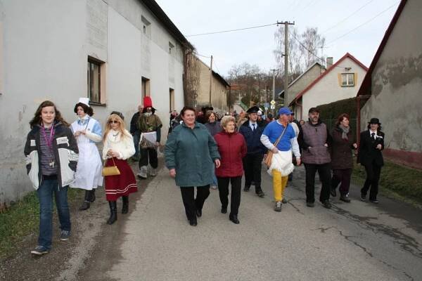 6.2.2016 - Masopust v Chotýšanech - Oficiální stránky obce Chotýšany