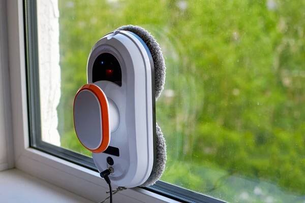 Nejlepší roboti na mytí oken 2025 » TOP výběr a srovnání