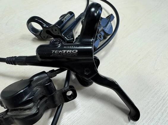 Hydraulické kotoučové brzdy TEKTRO AURIGA za 799 Kč