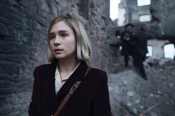 Svět v plamenech - Epizoda 2 - Z filmu - Zofia Wichłacz