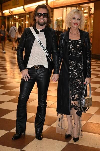 FOTO: Richard Krajčo dorazil s manželkou Karin. – stránka 65