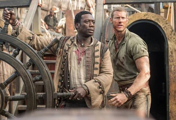 Pod černou vlajkou - Krvavý soud - Z filmu - Hakeem Kae-Kazim, Tom Hopper