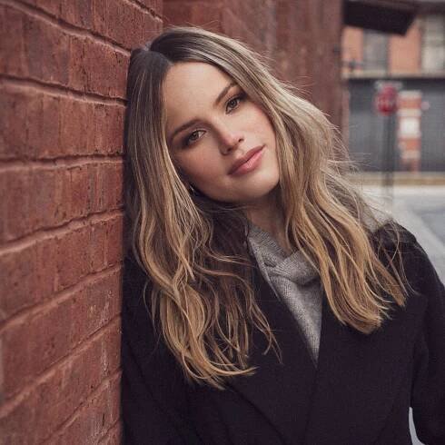 Halston Sage Takes A Walk In Tribeca's Collister & Laight Streets 