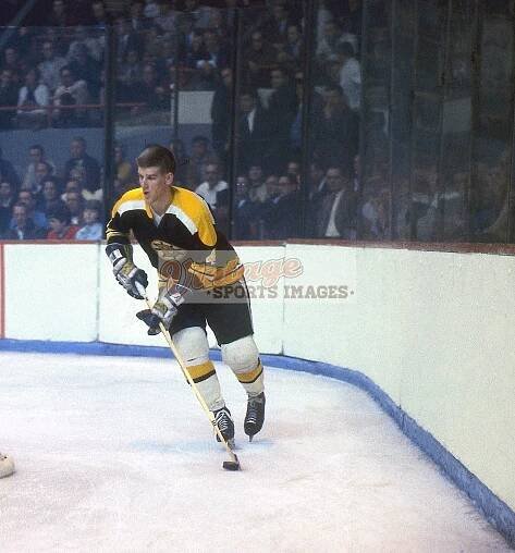 Bobby Orr “On the Puck” | DGL Sports – Vancouver Sport and Memorabilia