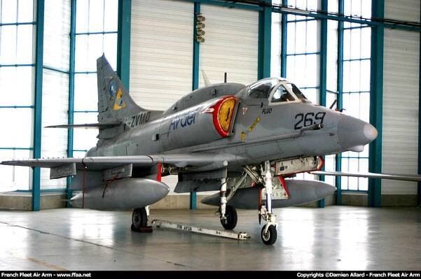 Mc Donnell-Douglas A-4T/M Skyhawk II [in english]