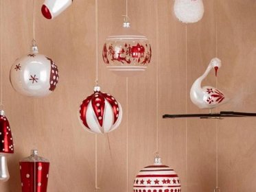 V Paříži a Nizozemsku jsou vystaveny současné české skleněné vánoční ozdoby