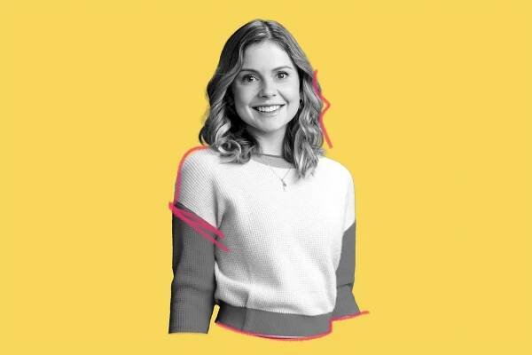 'Ghosts' Star Rose McIver Finds Joy in TV Acting, Directing, Production
