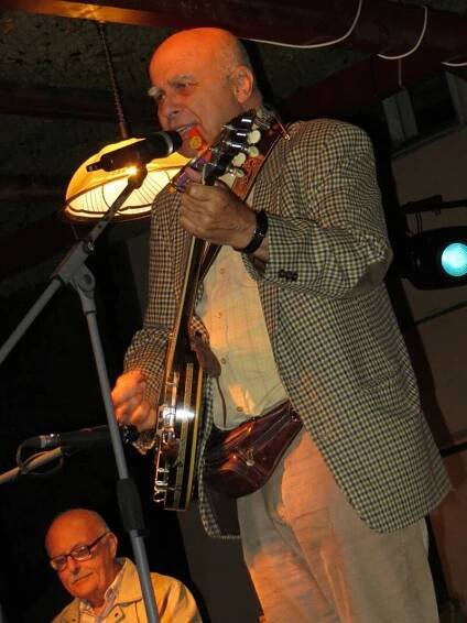 VELKOPAVLOVICKÉ VINOBRANÍ 2013 * Pátek 30.8.2013 - Ivan Mládek a Banjo Band