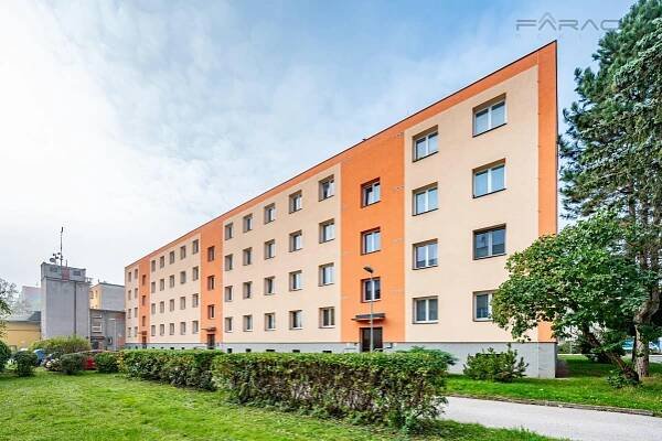 REZERVACE Prodej bytu 3kk, Slovanská - Vrchlabí - FARAON reality