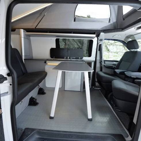 VBcamp.cz | Kompletní kempingové vestavby VW Transporter T5/T6