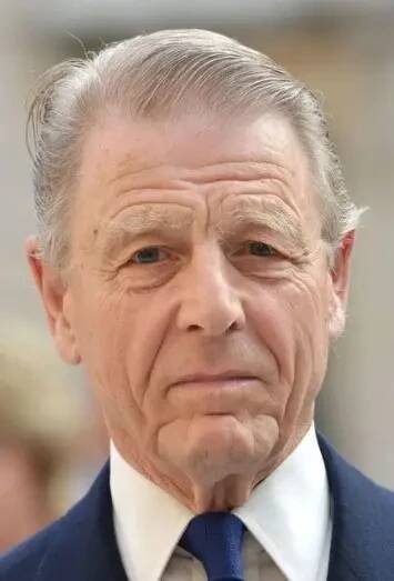 Edward Fox