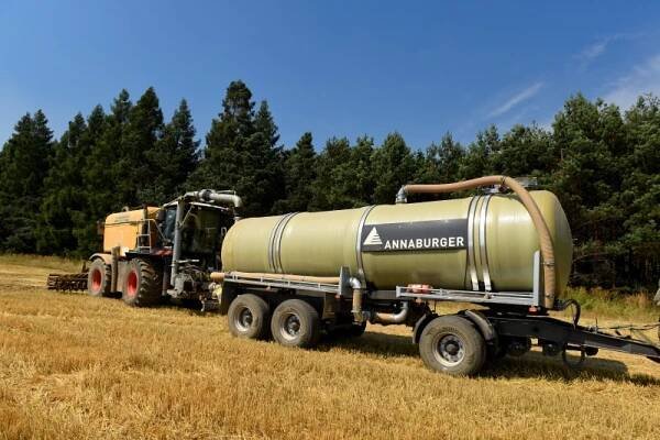 Přívozné cisterny Annaburger HT 24.27 jsou nejlevnější variantou přepravy kejdy | CRS Marketing, s.r.o.