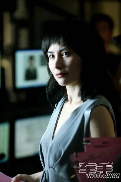 Josie Ho - Zásahová jednotka - Fotosky