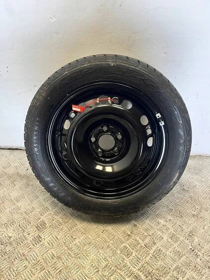 NÁHRADNÍ KOLO ŠKODA FABIA II 2 195/55 R15 6Q0601027 M