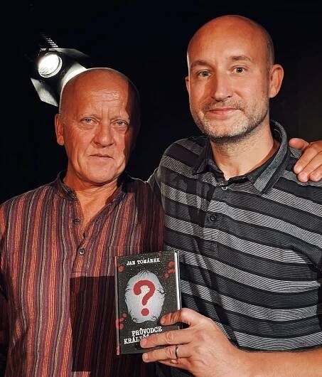 Průvodce králičí norou - křest knihy | Jan Tománek Blogy