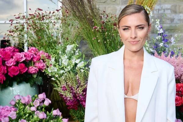 Sophia Thomalla überrascht mit neuer blonder Haarpracht und sorgt für Aufsehen