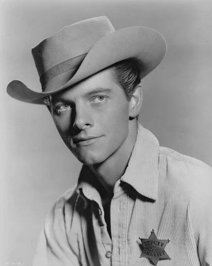 Lawman - Promo - Peter Brown