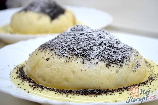 Recept Buchty na páře s mákem (i vanilkovým pudinkem)