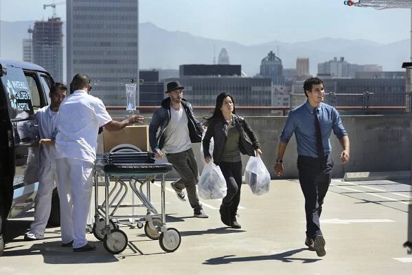 Tým Škorpion - A Cyclone - Z filmu - Eddie Kaye Thomas, Jadyn Wong, Elyes Gabel
