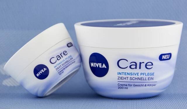 Nivea Care – Light Nourishing Cream for All Skin Types