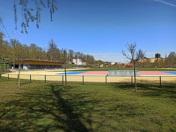 Atletický stadion Cheb foto 6