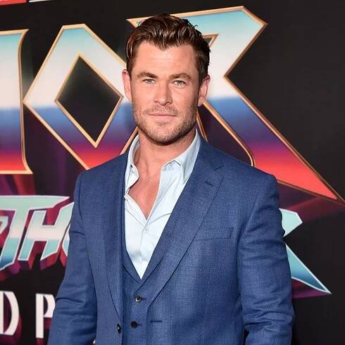 Chris Hemsworth joins desperate search for friend who vanished this week