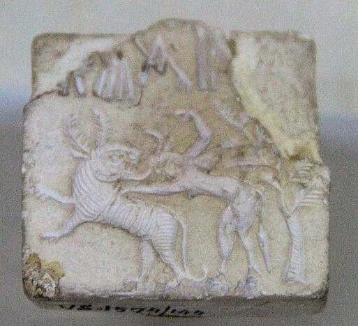 1200px-Harappa_Indus_Valley_seal_with_fighting_scene