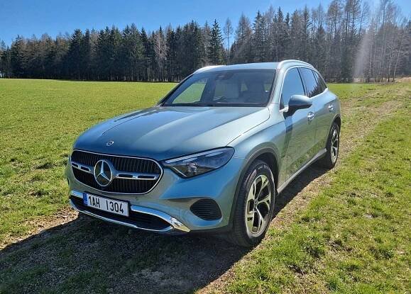 Test Mercedes Benz GLC 200d: Nízká spotřeba, vysoký luxus | Autojournal.cz