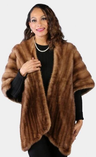 Woman's Plus Size Natural Lunaraine Vintage Mink Fur Stole