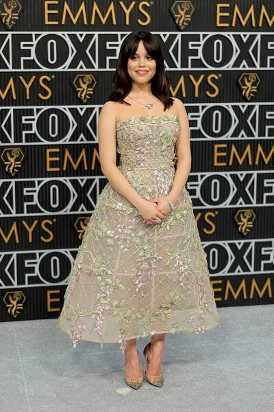 jenna-ortega-style