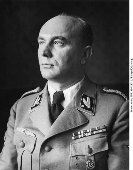  Artur Greiser, BArch / Bildarchiv ( InC )