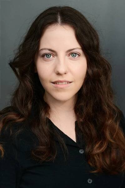 LAURA COLELLA 