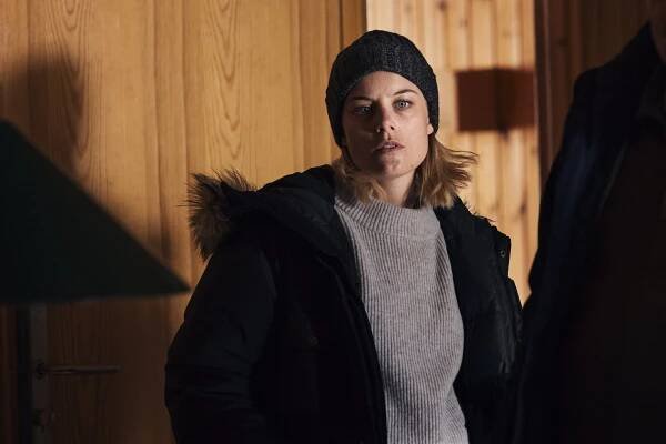 Åsa Larssons Rebecka Martinsson - Temná stezka - Z filmu - Ida Engvoll