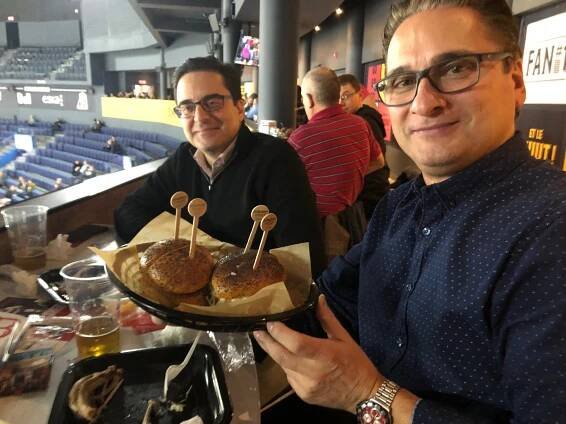 Mike Cohen ventures into the St-Hubert zone in Laval﻿