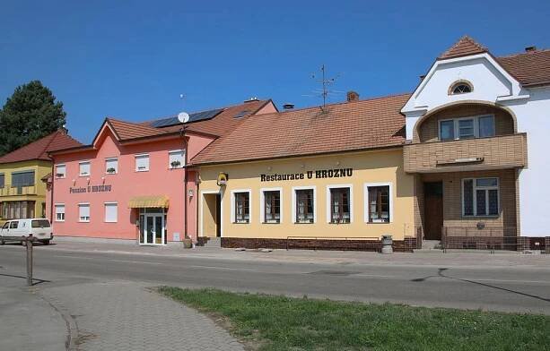 Penzion U Hroznu - Velké Bílovice