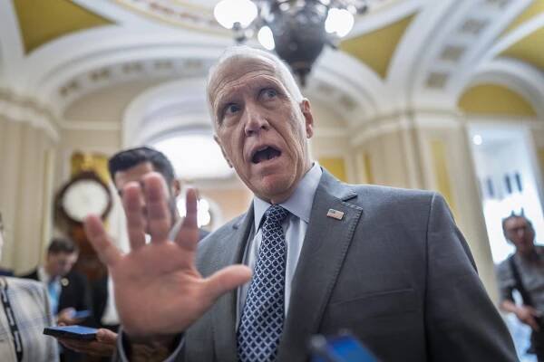 Thom Tillis Says He Doesn’t Want a White House Crackdown on Charlotte