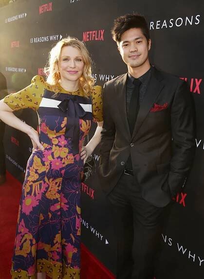 Courtney Love, Ross Butler - Proč? 13x proto - Série 1 - Z akcí