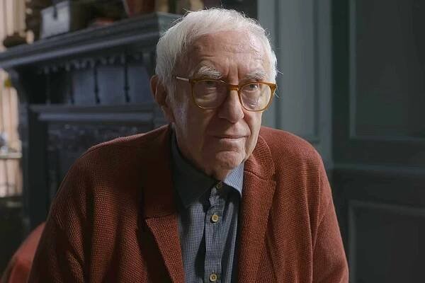 Jonathan Pryce in The Thursday Murder Club