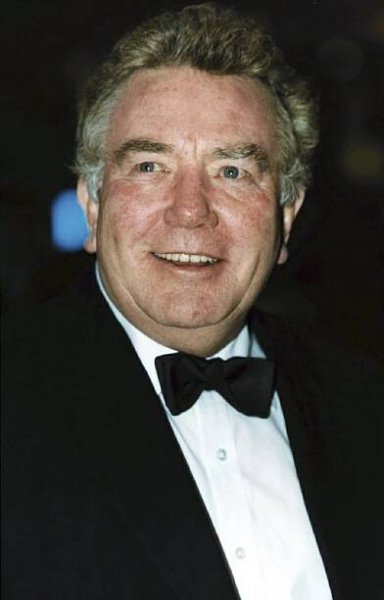 Zemřel herec Albert Finney (†82), tvář Hercula Poirota i Winstona Churchilla
